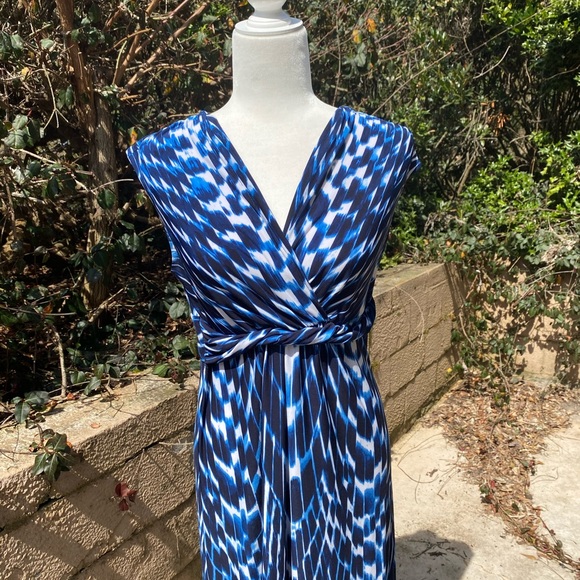 Chico's Size 0 Sleeveless Maxi Dress Empire Twist - Picture 3 of 9